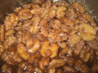 Walnuts in syrup