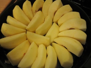 Apples in skillet Apples in skillet